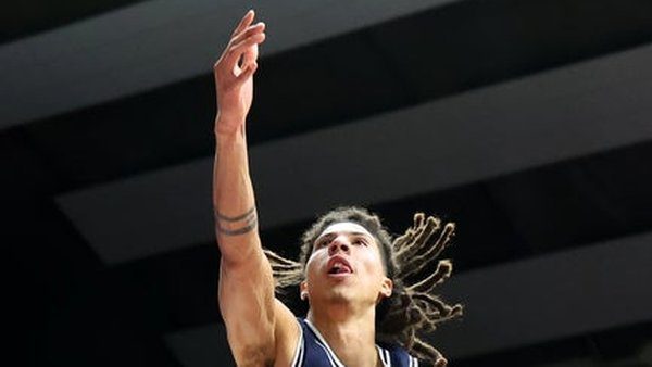 Casey Simmons Yale Bulldogs is key to our prediction & analysis tonight