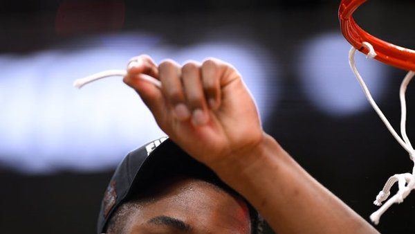 Michigan vs Arizona Prediction: Final Four 1-Seeds Collide in NCAA Clash