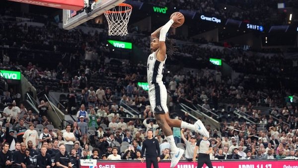 Devin Vassell San Antonio Spurs is key to our prediction & analysis tonight