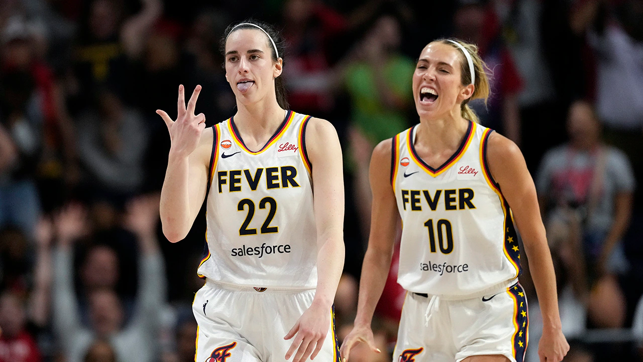 Toronto Tempo at Indiana Fever WNBA matchup graphic with spread pick and analysis from RBD