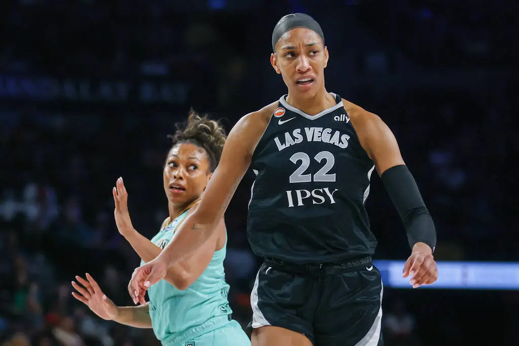 Las Vegas Aces at New York Liberty WNBA Commissioner's Cup Championship matchup graphic with total pick and analysis from RBD