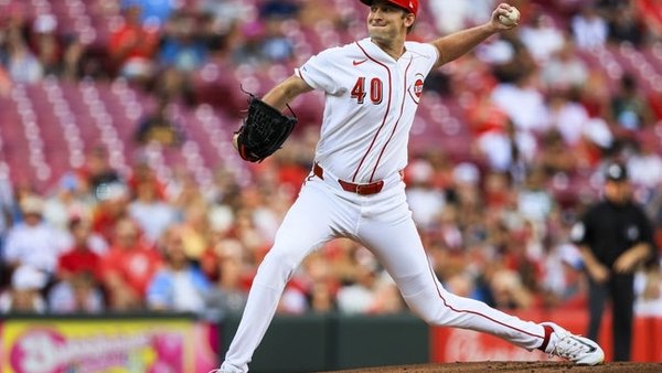 Reds vs. Brewers Prediction: Lodolo’s Sinker Problem Meets a Neutral Park