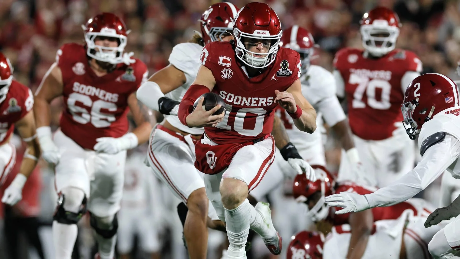 UTEP Miners at Oklahoma Sooners college football Week 1 matchup graphic with blowout pick and analysis from RBD